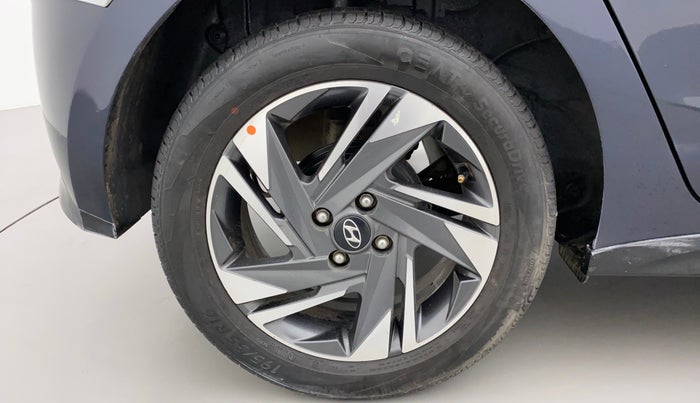 2021 Hyundai NEW I20 ASTA (O) 1.2 MT, Petrol, Manual, 31,974 km, Right Rear Wheel