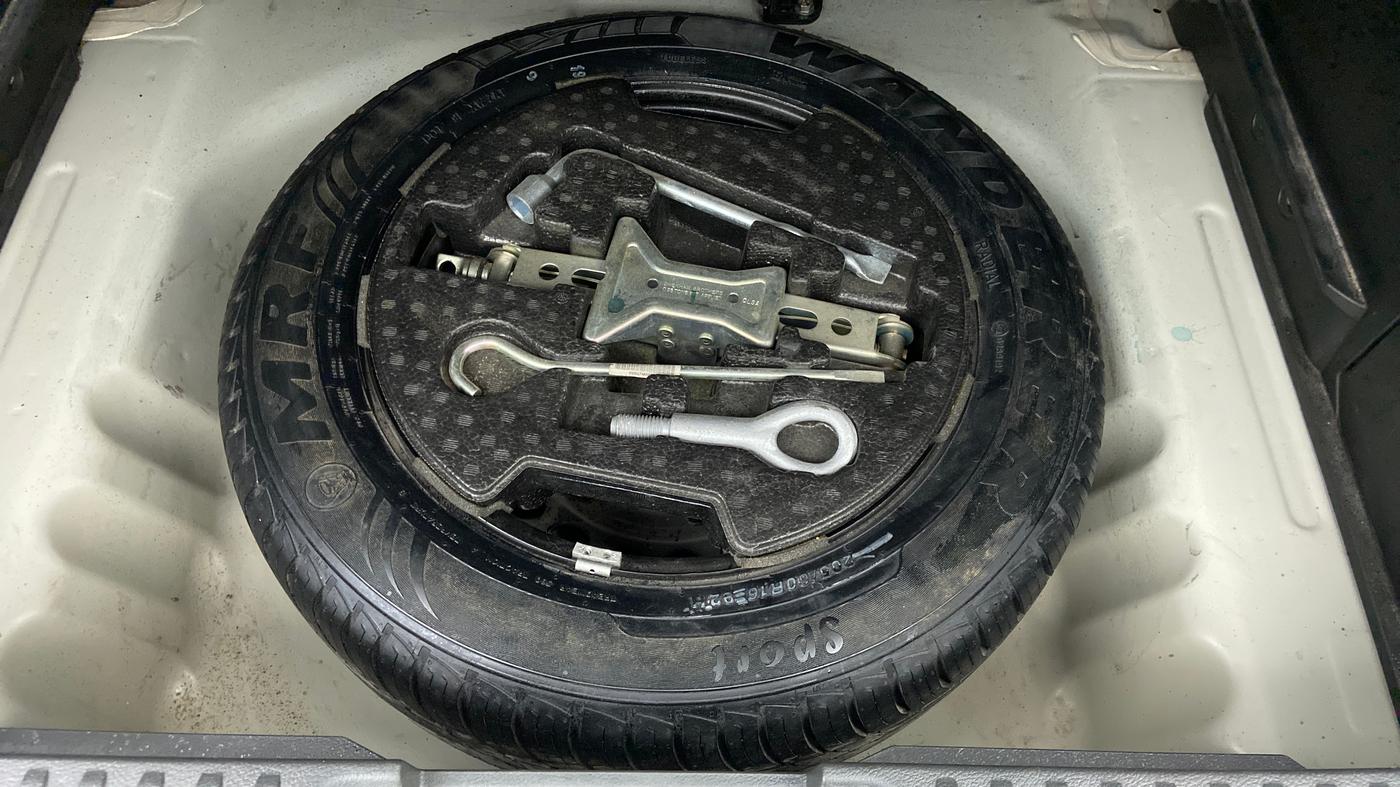 2019 Maruti Vitara Brezza VDI, Diesel, Manual, 29,523 km, Spare Tyre