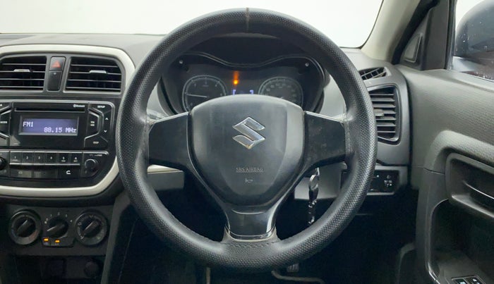 2017 Maruti Vitara Brezza VDI (O), Diesel, Manual, 93,577 km, Steering Wheel Close Up