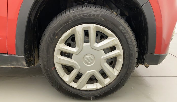 2017 Maruti Vitara Brezza VDI (O), Diesel, Manual, 93,577 km, Right Front Wheel
