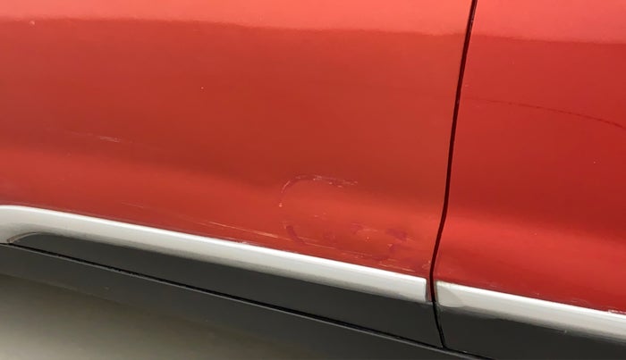 2017 Maruti Vitara Brezza VDI (O), Diesel, Manual, 93,577 km, Front passenger door - Slightly dented