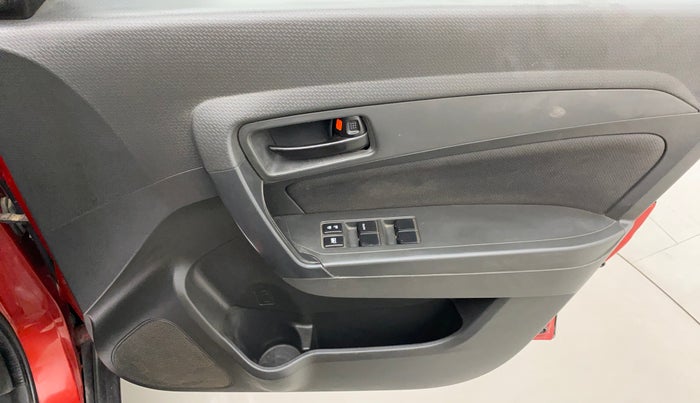 2017 Maruti Vitara Brezza VDI (O), Diesel, Manual, 93,577 km, Driver Side Door Panels Control