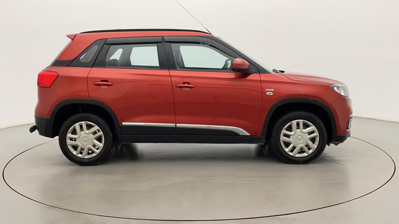 2017 Maruti Vitara Brezza VDI (O), Diesel, Manual, 93,577 km, Right Side View