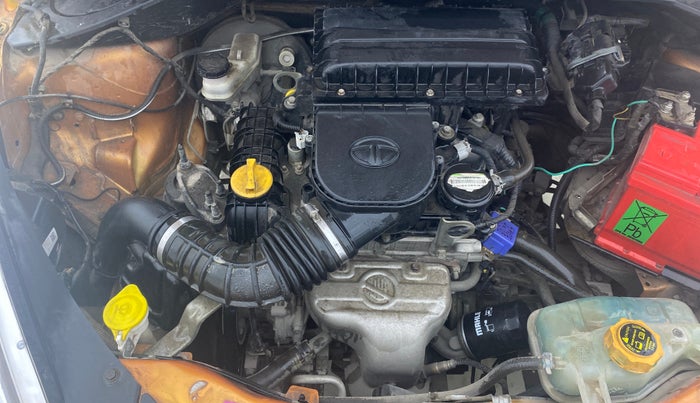 2018 Tata Tiago XT PETROL, Petrol, Manual, 72,539 km, Engine View - Right