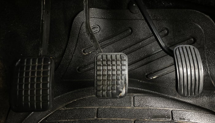 2018 Tata Tiago XT PETROL, Petrol, Manual, 72,539 km, Pedals