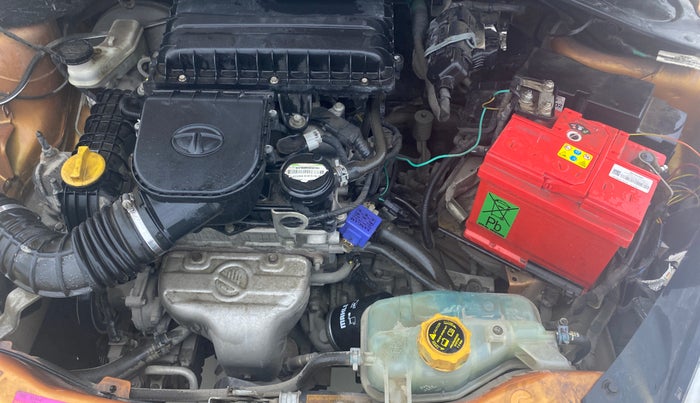 2018 Tata Tiago XT PETROL, Petrol, Manual, 72,539 km, Engine View - Left
