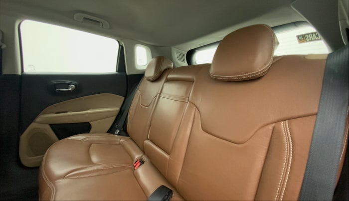 2018 Jeep Compass LONGITUDE 2.0 DIESEL, Diesel, Manual, 1,14,373 km, Right Side Rear Door Cabin