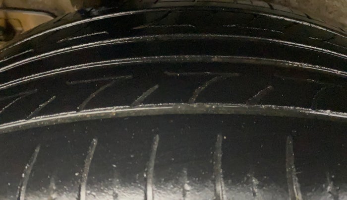 2019 Hyundai VENUE S 1.0 TURBO DCT, Petrol, Automatic, 81,168 km, Right Rear Tyre Tread