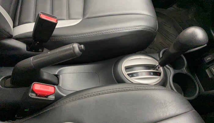 2017 Honda Brio VX AT, Petrol, Automatic, 44,314 km, Gear Lever