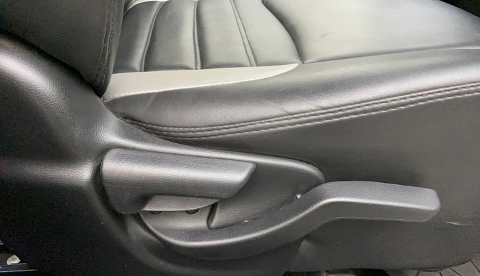 2017 Honda Brio VX AT, Petrol, Automatic, 44,314 km, Driver Side Adjustment Panel