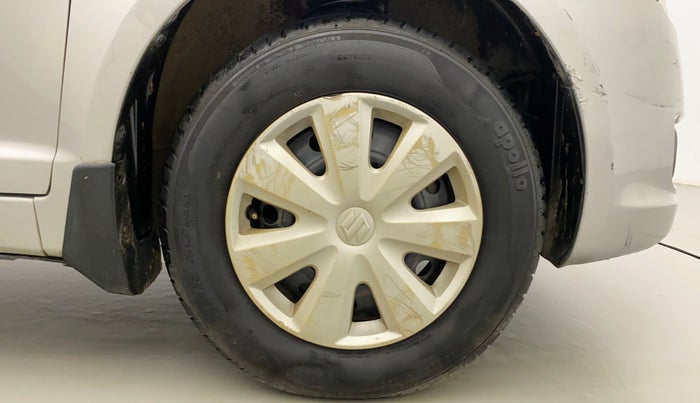 2010 Maruti Swift Dzire VXI, Petrol, Manual, 422 km, Right Front Wheel