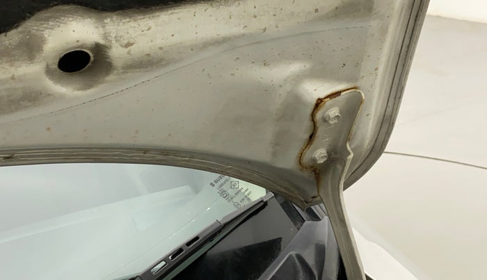 2010 Maruti Swift Dzire VXI, Petrol, Manual, 422 km, Bonnet (hood) - Slight discolouration