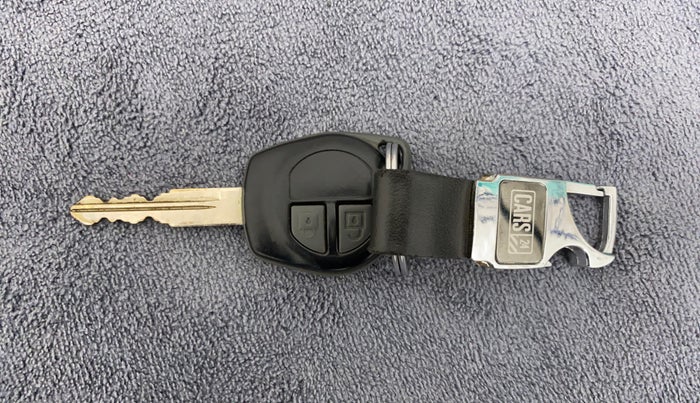 2010 Maruti Swift Dzire VXI, Petrol, Manual, 422 km, Key Close Up