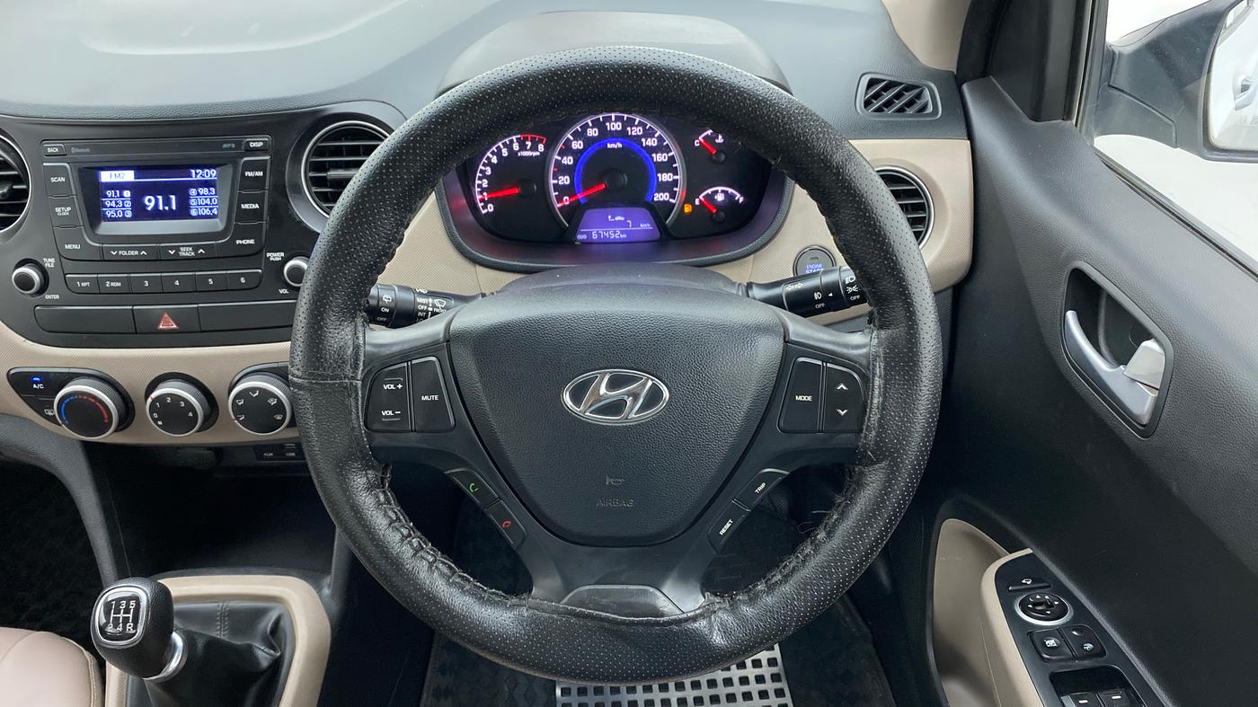 2016 Hyundai Grand i10 ASTA 1.2 KAPPA VTVT, Petrol, Manual, 67,449 km, Steering Wheel Close Up