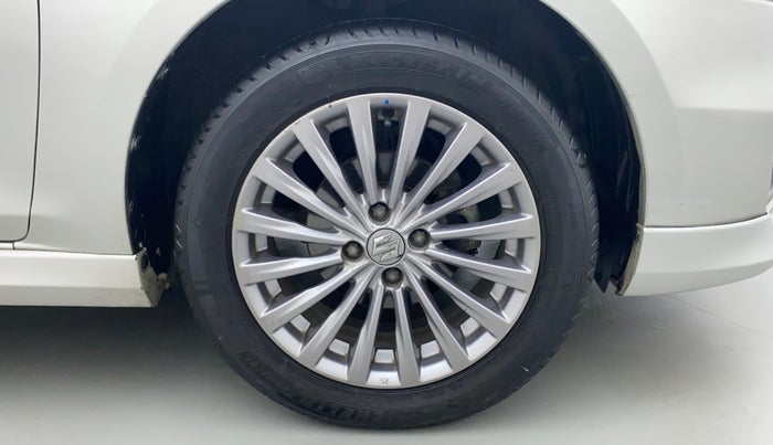 2017 Maruti Ciaz S 1.4 MT PETROL, Petrol, Manual, 89,757 km, Right Front Wheel