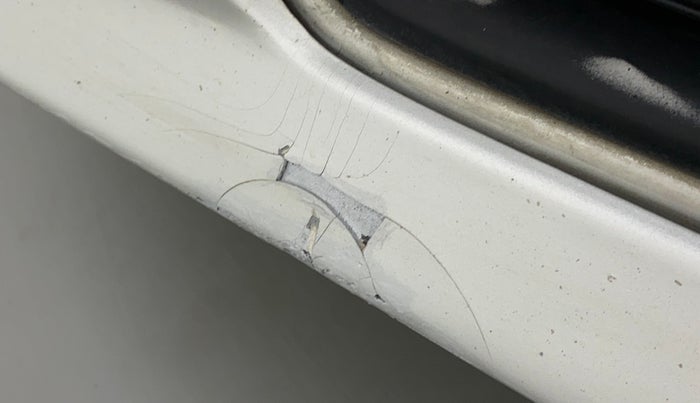 2017 Maruti Ciaz S 1.4 MT PETROL, Petrol, Manual, 89,757 km, Front bumper - Paint has minor damage