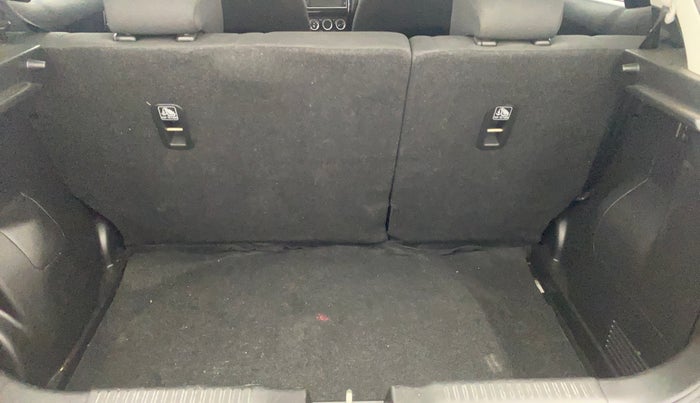 2019 Maruti Swift ZXI PLUS AMT, Petrol, Automatic, 52,416 km, Boot Inside