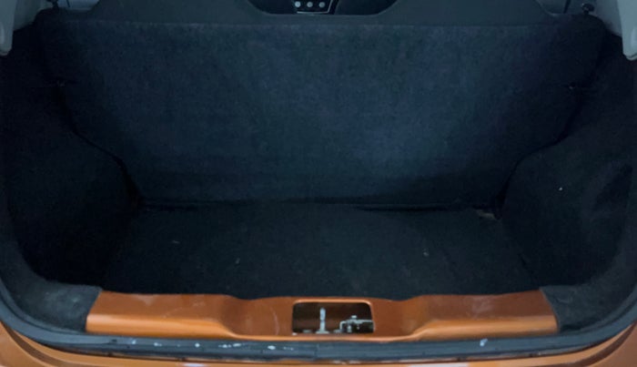 2019 Datsun Go T, Petrol, Manual, 72,611 km, Boot Inside