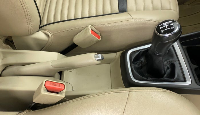 2017 Maruti Dzire VXI, Petrol, Manual, 26,949 km, Gear Lever
