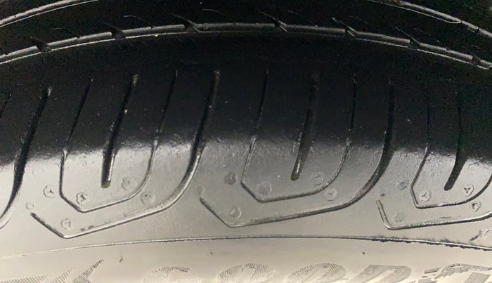 2015 Honda City 1.5L I-VTEC V MT, Petrol, Manual, 88,564 km, Right Rear Tyre Tread