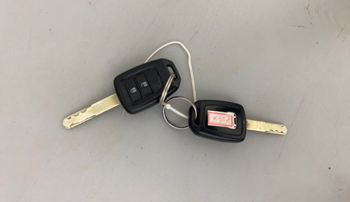 2015 Honda City 1.5L I-VTEC V MT, Petrol, Manual, 88,564 km, Key Close Up