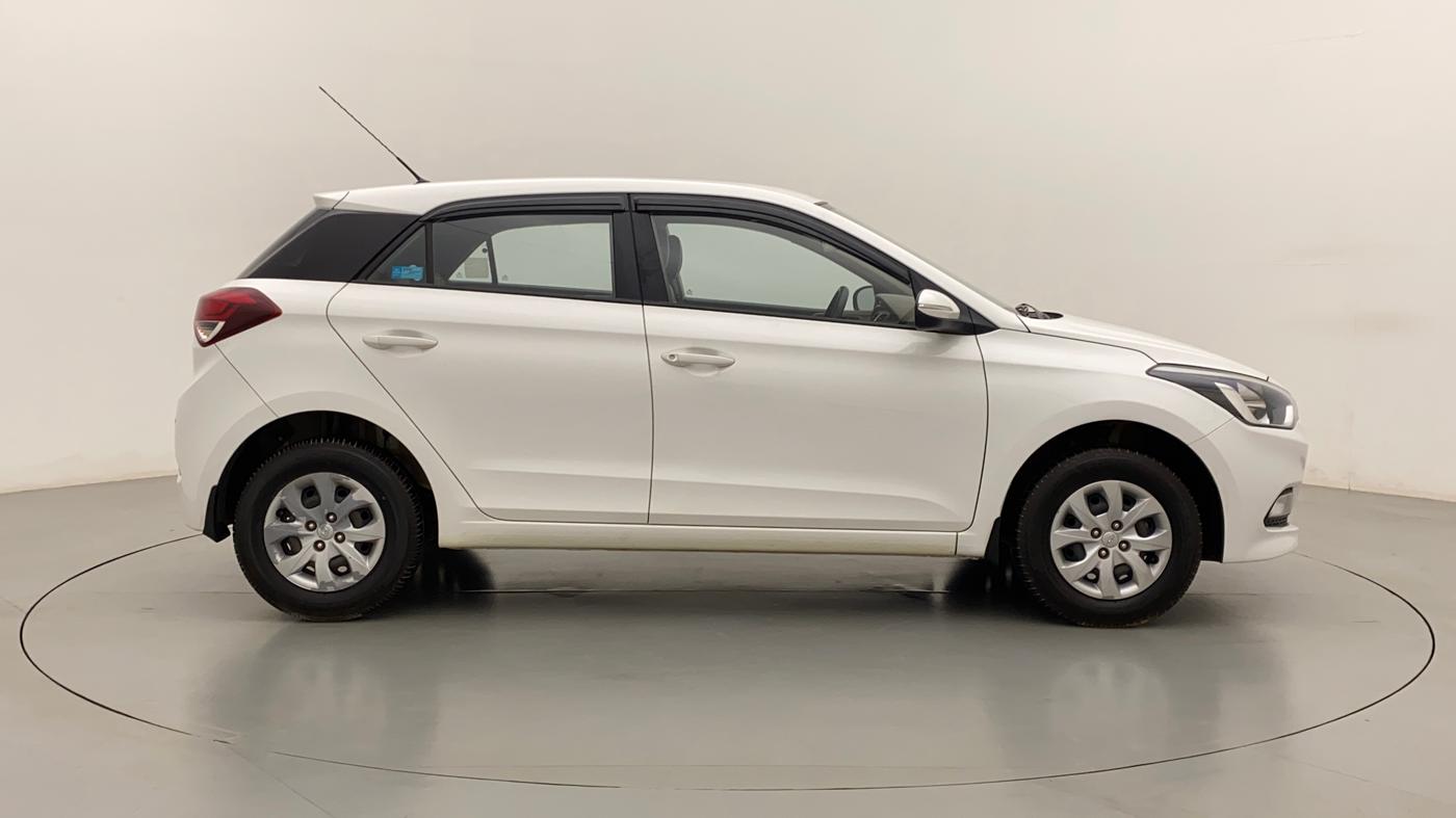 2017 Hyundai Elite i20 SPORTZ 1.2, Petrol, Manual, 41,659 km, Right Side View