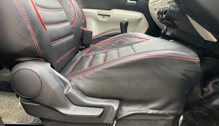 2019 Maruti IGNIS ZETA 1.2, Petrol, Manual, 24,411 km, Driver Side Adjustment Panel