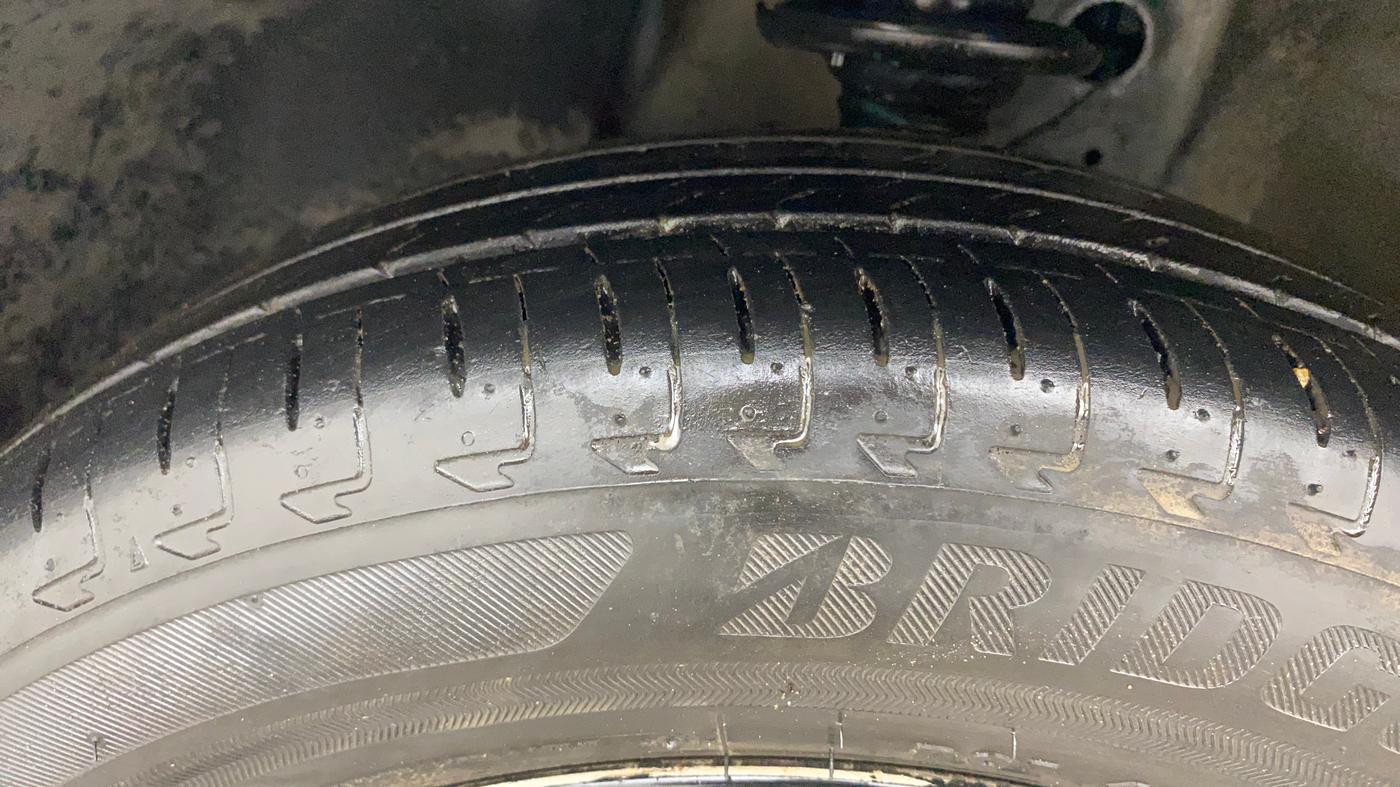 2019 Maruti IGNIS ZETA 1.2, Petrol, Manual, 24,411 km, Left Front Tyre Tread