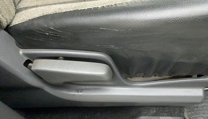 2011 Maruti Swift Dzire VXI, Petrol, Manual, 51,005 km, Driver Side Adjustment Panel