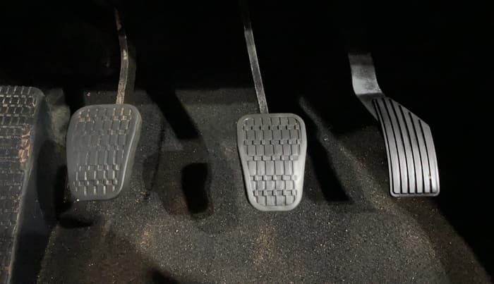 2023 Tata ALTROZ XM PLUS PETROL, Petrol, Manual, 83,213 km, Pedals