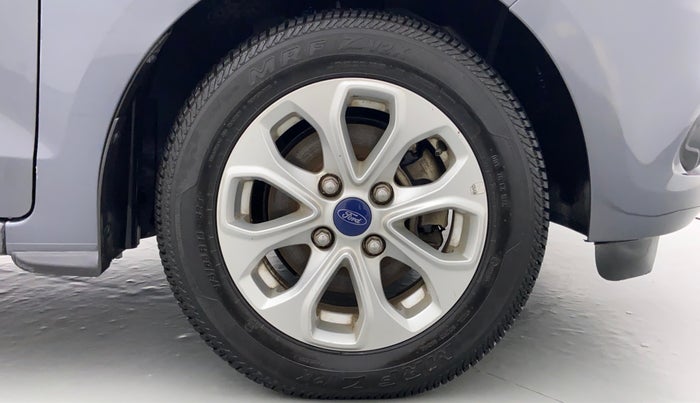 2017 Ford Figo Aspire 1.2 TITANIUM PETROL, Petrol, Manual, 30,118 km, Right Front Wheel