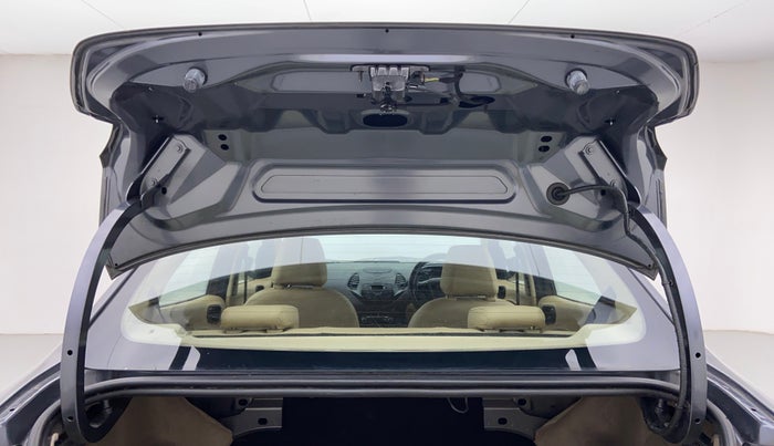 2017 Ford Figo Aspire 1.2 TITANIUM PETROL, Petrol, Manual, 30,118 km, Boot Door Open