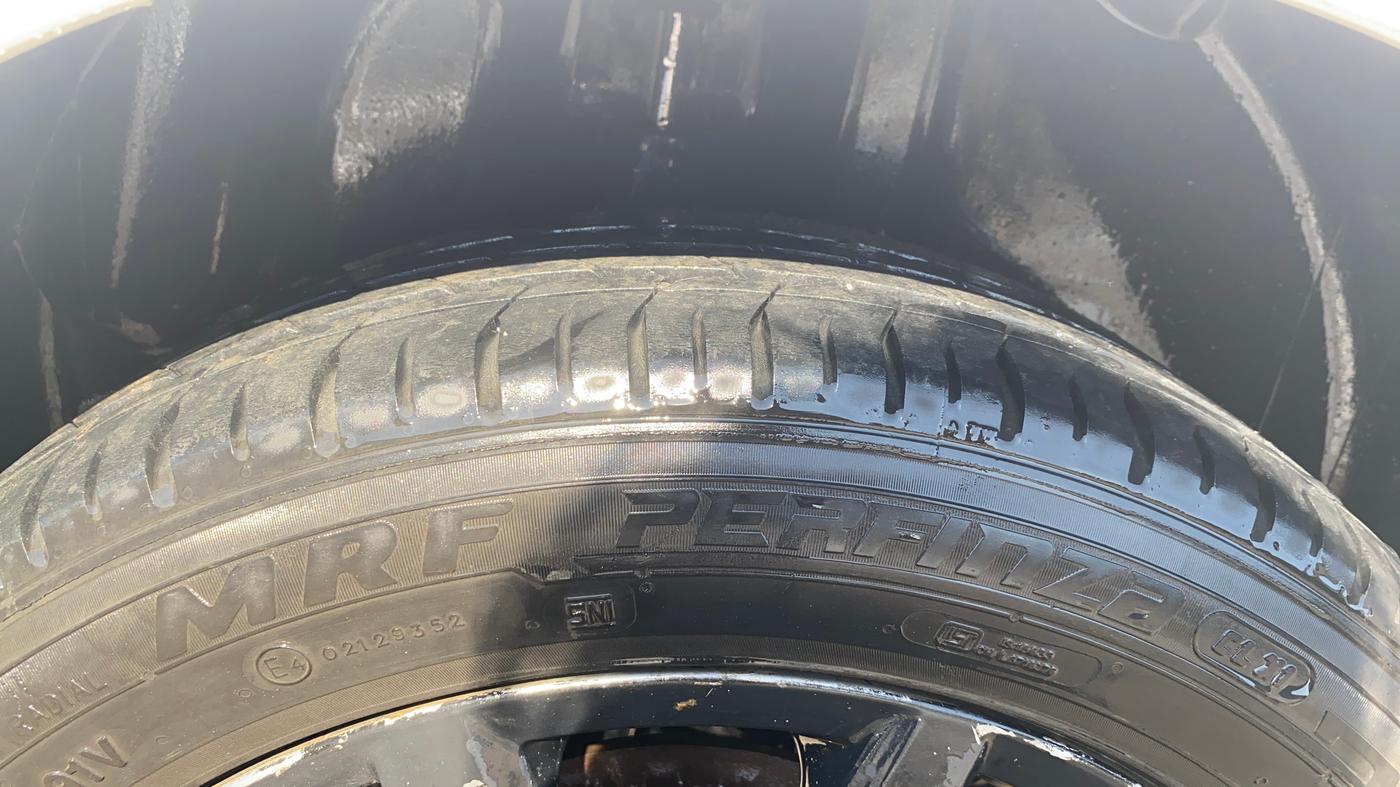 2017 Volkswagen Polo GT TSI AT, Petrol, Automatic, 1,04,458 km, Right Rear Tyre Tread