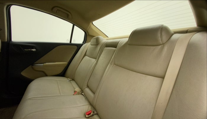 2014 Honda City 1.5L I-VTEC V MT, Petrol, Manual, 95,225 km, Right Side Rear Door Cabin