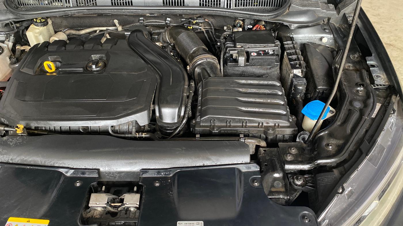 2022 Volkswagen VIRTUS GT PLUS TSI 1.5 EVO DSG, Petrol, Automatic, 1,13,871 km, Engine View - Left