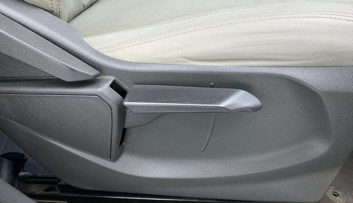 2013 Ford Ecosport 1.5 TREND TDCI, Diesel, Manual, 89,022 km, Driver Side Adjustment Panel