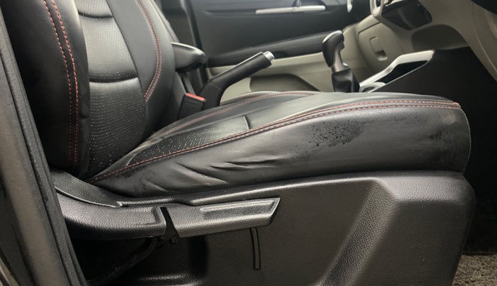 2022 KIA SONET HTX ANNIVERSARY EDITION 1.0 IMT, Petrol, Manual, 90,462 km, Driver Side Adjustment Panel