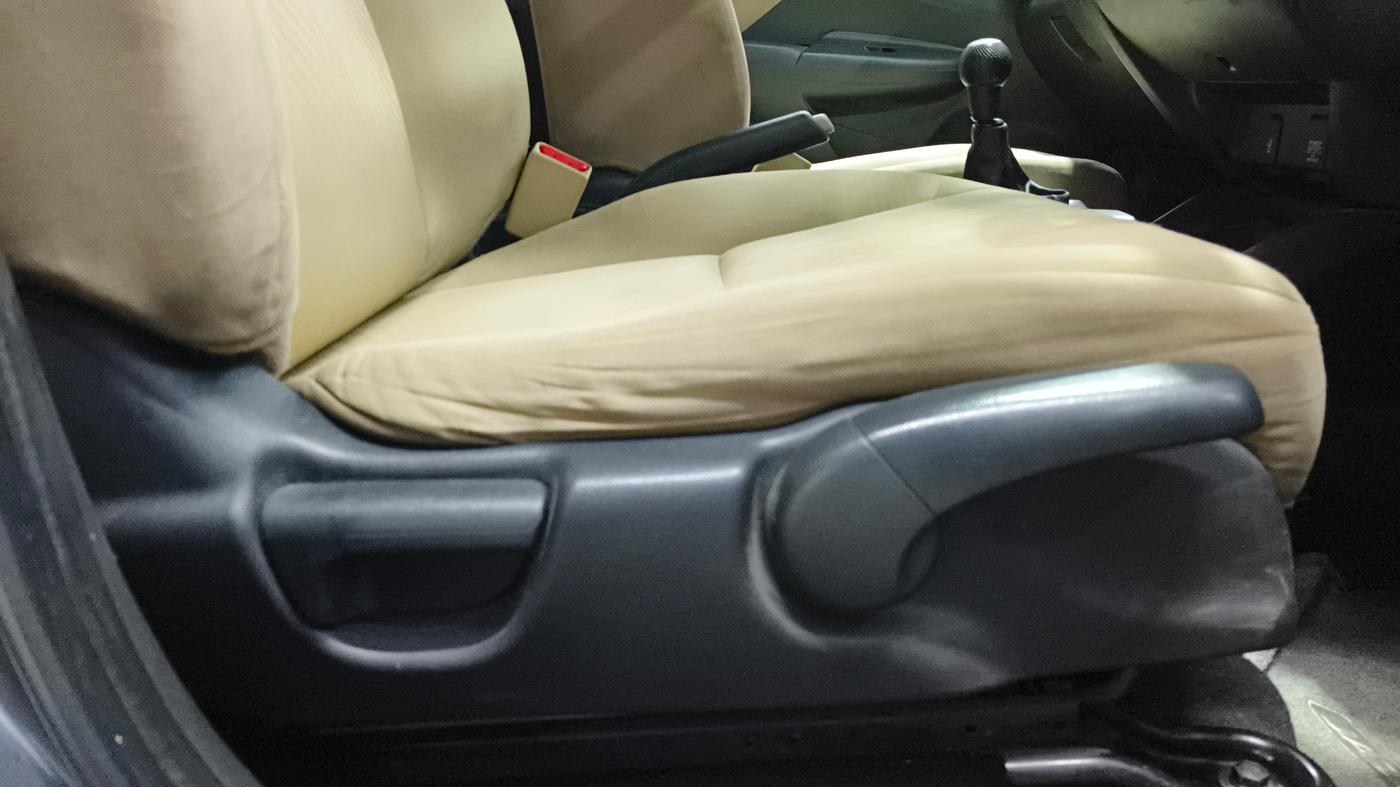2017 Honda Jazz 1.2L I-VTEC S, Petrol, Manual, 60,277 km, Driver Side Adjustment Panel