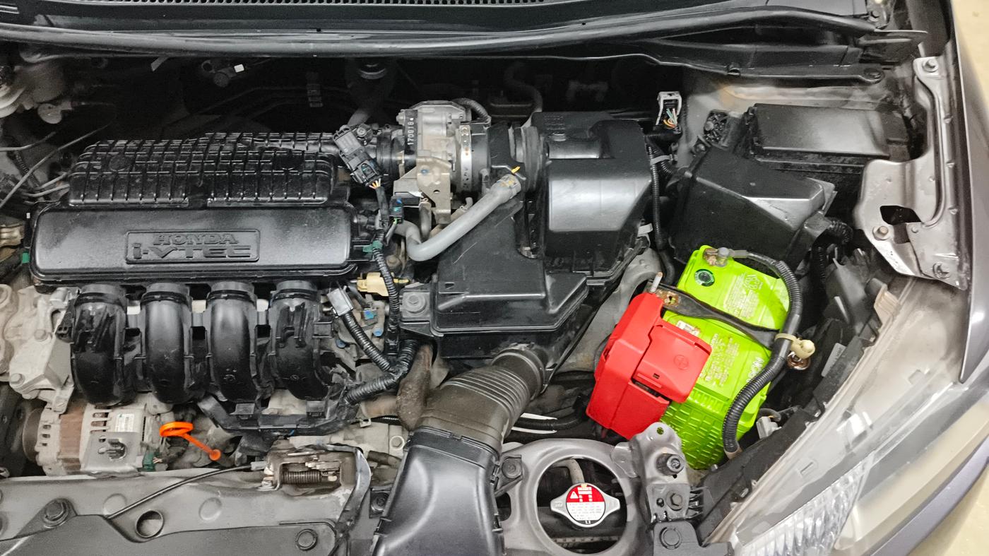 2017 Honda Jazz 1.2L I-VTEC S, Petrol, Manual, 60,277 km, Engine View - Left