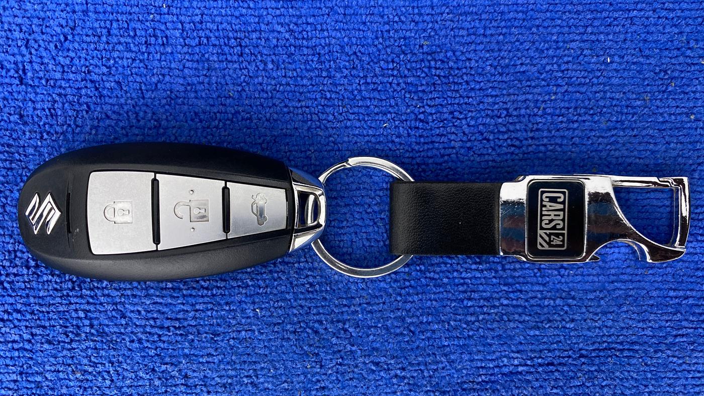 2021 Maruti Ciaz ZETA 1.5 SHVS MT PETROL, Petrol, Manual, 42,051 km, Key Close Up
