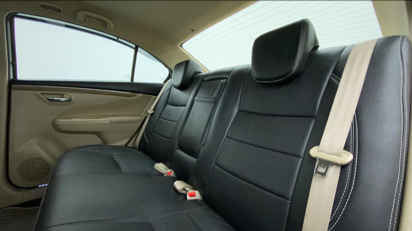 2021 Maruti Ciaz ZETA 1.5 SHVS MT PETROL, Petrol, Manual, 42,051 km, Right Side Rear Door Cabin