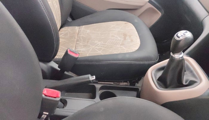 2015 Hyundai Grand i10 SPORTZ 1.2 KAPPA VTVT, Petrol, Manual, 42,040 km, Gear Lever