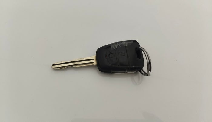 2015 Hyundai Grand i10 SPORTZ 1.2 KAPPA VTVT, Petrol, Manual, 42,040 km, Key Close Up