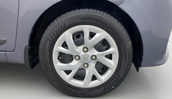 2017 Hyundai Grand i10 SPORTZ 1.2 KAPPA VTVT, Petrol, Manual, 61,390 km, Right Front Wheel