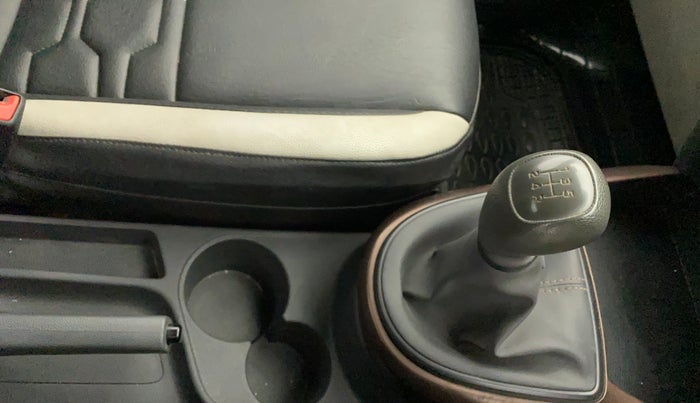 2020 Hyundai AURA S 1.2, Petrol, Manual, 52,404 km, Gear Lever