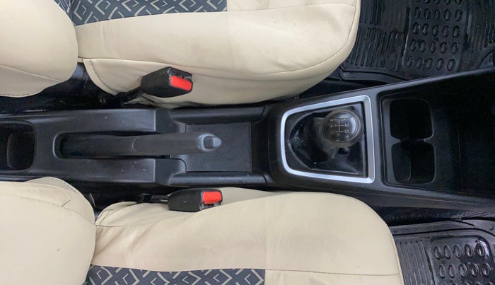 2020 Maruti Swift LXI, Petrol, Manual, 50,239 km, Gear Lever