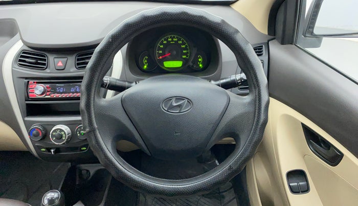 2015 Hyundai Eon ERA PLUS, Petrol, Manual, 20,091 km, Steering Wheel Close Up
