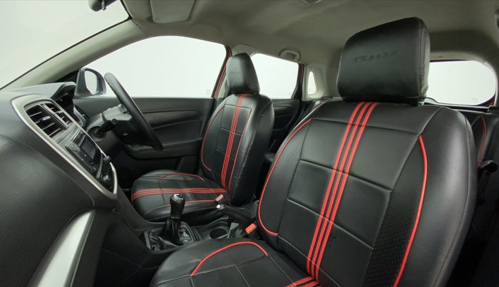 2016 Maruti Vitara Brezza LDI OPT, Diesel, Manual, 30,501 km, Right Side Front Door Cabin