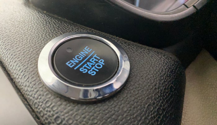 2020 Ford Ecosport TITANIUM 1.5L DIESEL, Diesel, Manual, 1,47,695 km, Keyless Start/ Stop Button