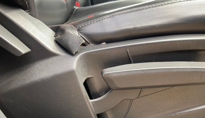 2022 Tata PUNCH CREATIVE  AMT, Petrol, Automatic, 68,887 km, Driver Side Adjustment Panel